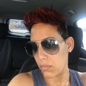 Meet your Posher, Milz